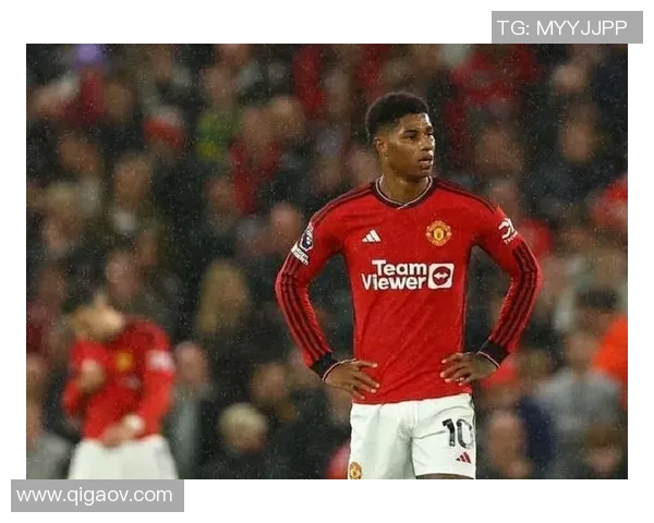 西媒称巴萨对拉什福德签约存疑或将其返还曼联 西媒称巴萨对拉什福德签约存疑或将其返还曼联